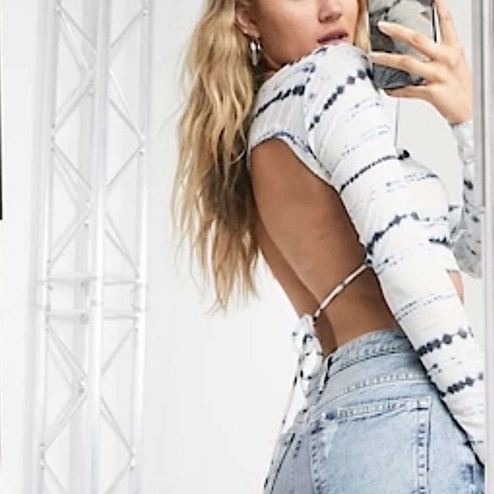 TOPSHOP NWT Backless Sheer Batik Top Blue Size 10